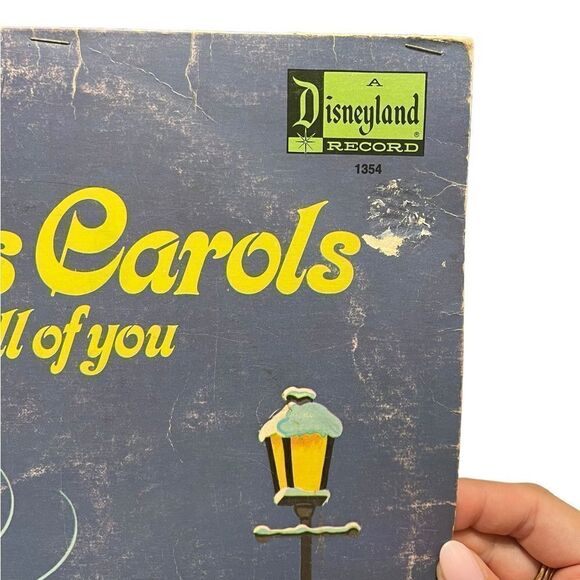 VINTAGE RARE WALT DISNEY CHRISTMAS CAROLS FROM ALL OF US TO ALL OF YOU VINYL - Picture 3 of 10